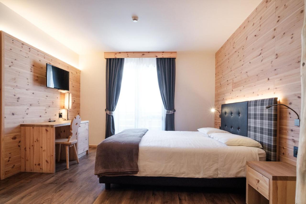 Hotel Piccola Baita Molveno Zewnętrze zdjęcie