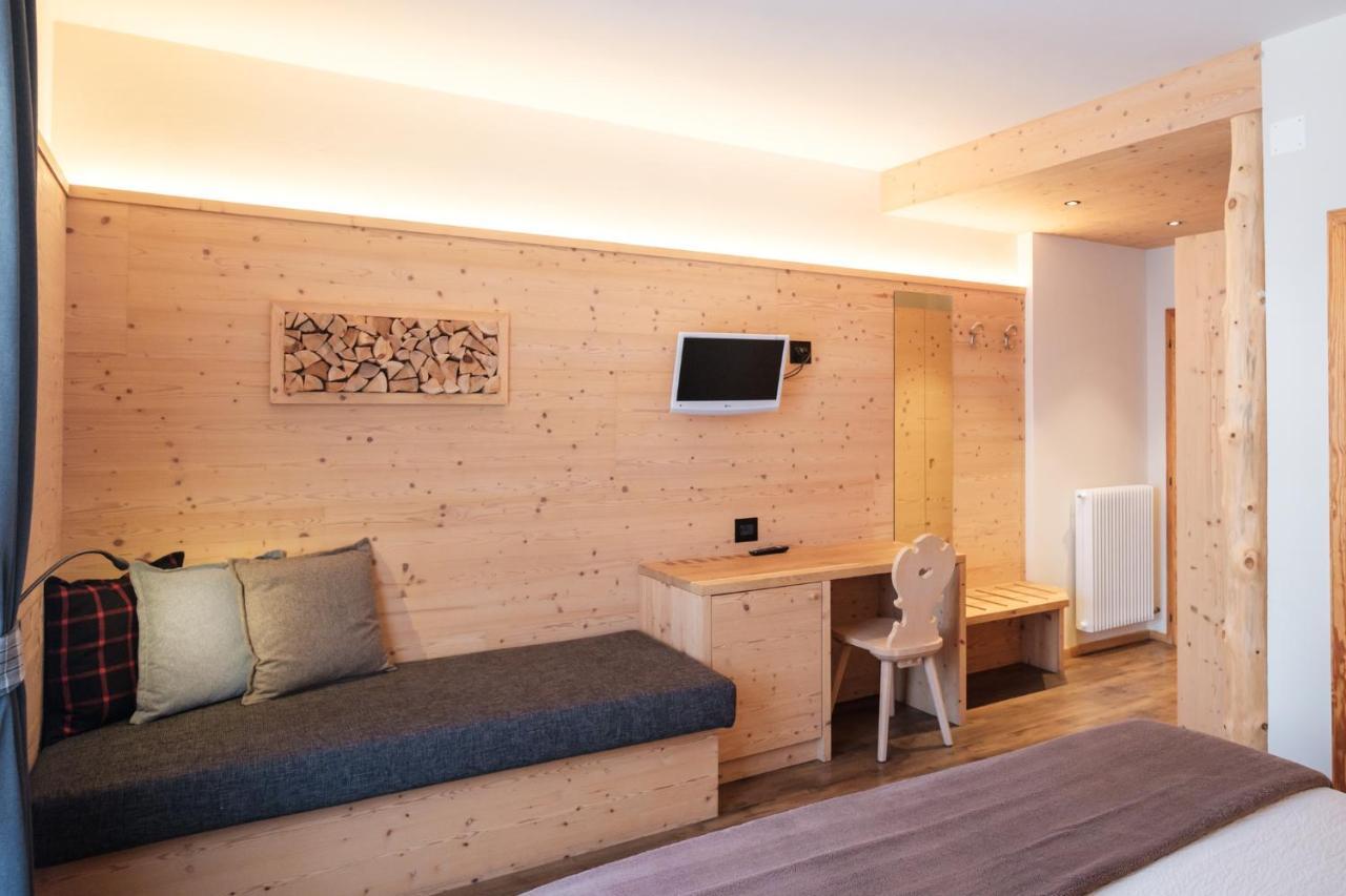 Hotel Piccola Baita Molveno Zewnętrze zdjęcie