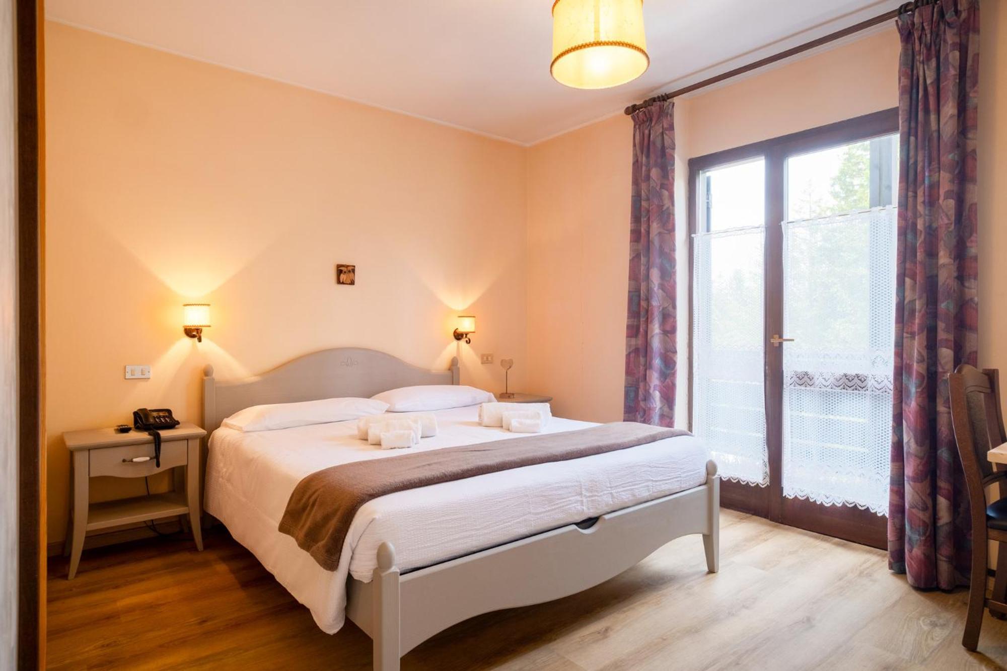 Hotel Piccola Baita Molveno Pokój zdjęcie